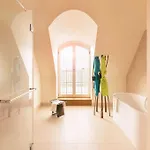 Hotel Orania.berlin *