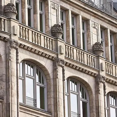 Orania.berlin Hotel *